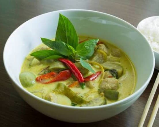 Plat cuisiné Curry Vert Thaîlandais végétarien Nutrisaveurs
